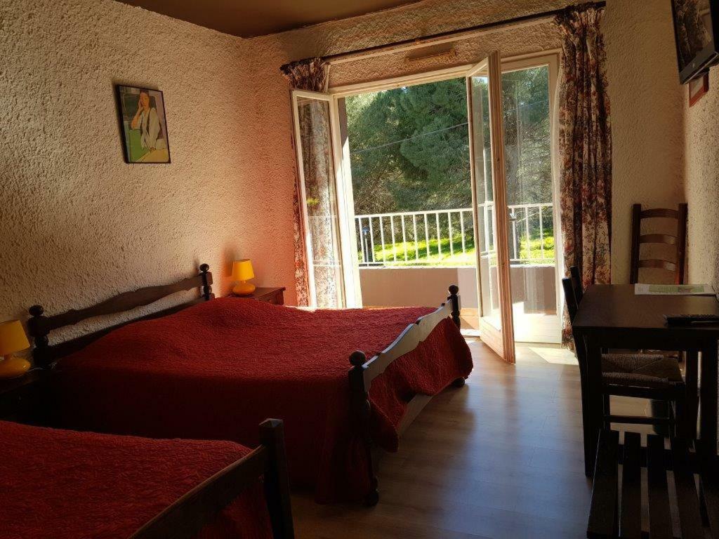 Hotel Le Colibri Lucciana  Eksteriør billede